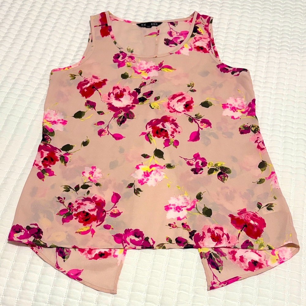 Express XS pink Floral Top Open Lower Back